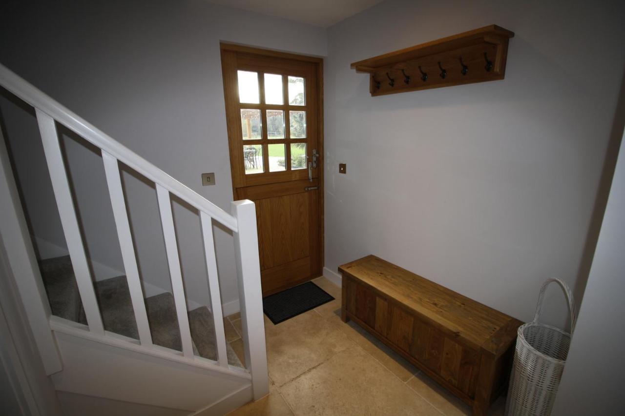 Ryefield Cottage - Luxurious Self-Catered Holiday Cottage With A Log Burner Chichester Extérieur photo